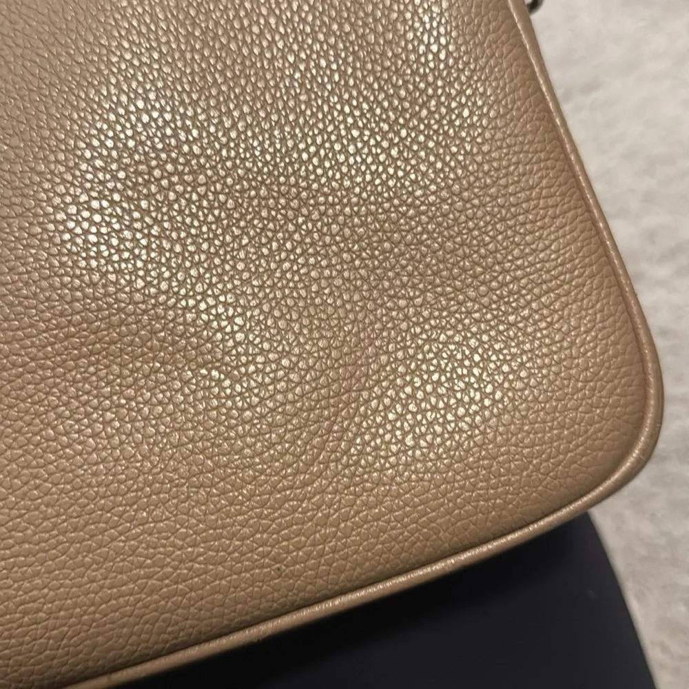 Michael Kors crossbody | tan